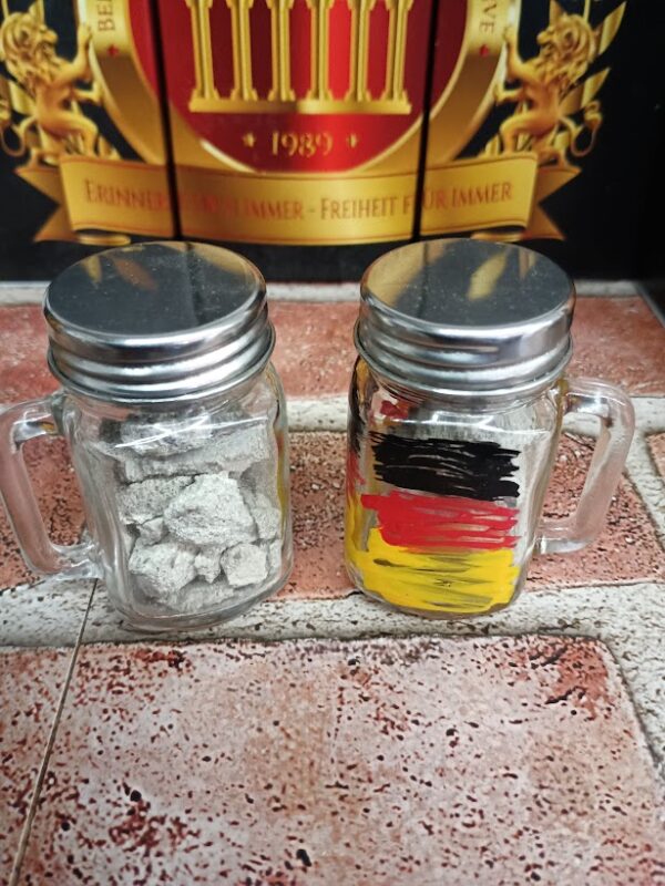 Glass Shaker Jars